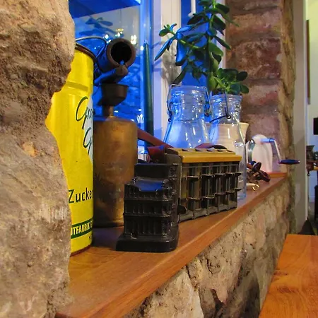 酒店 & Cafe Im Gartenfeld 3*